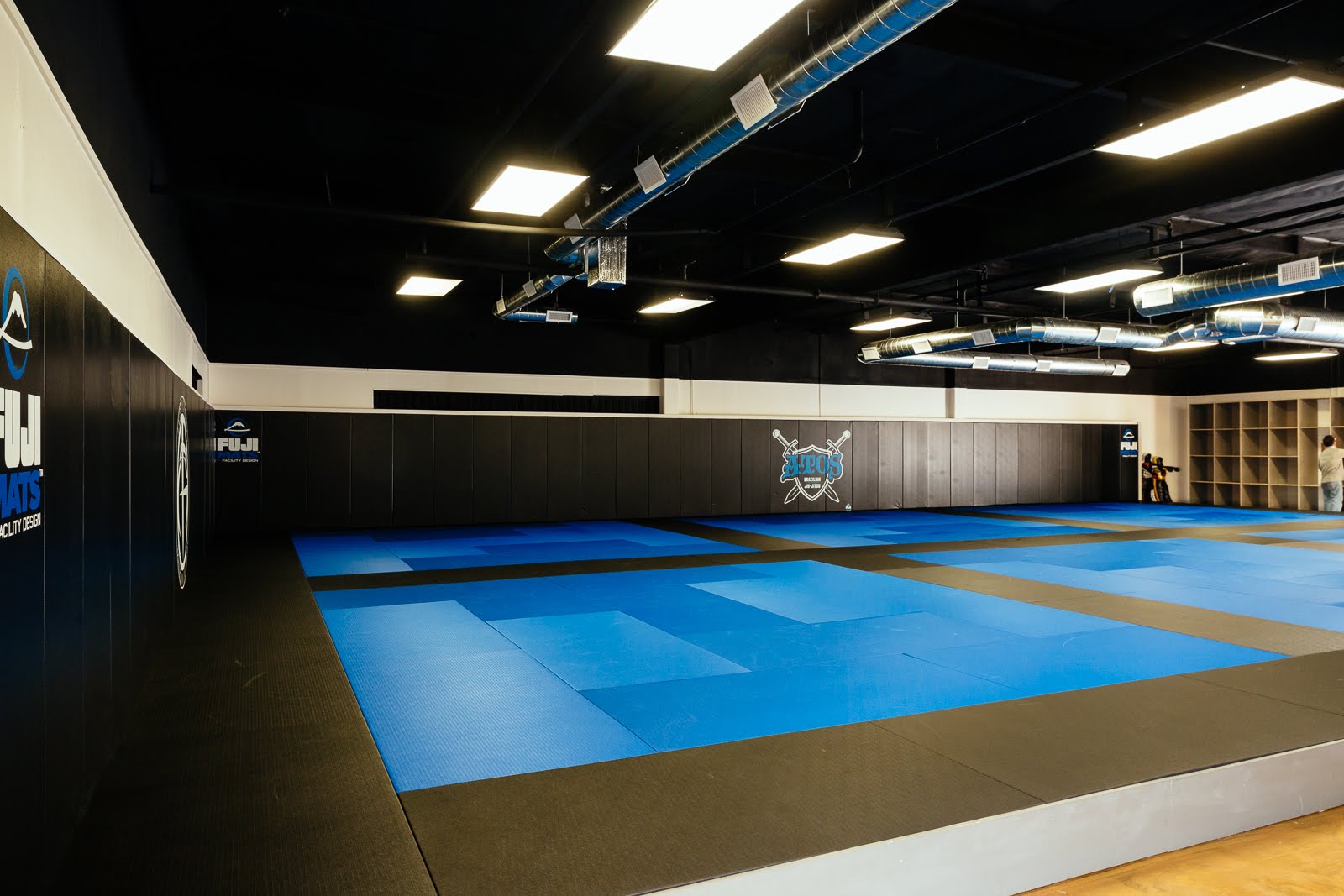 Tatami Black
